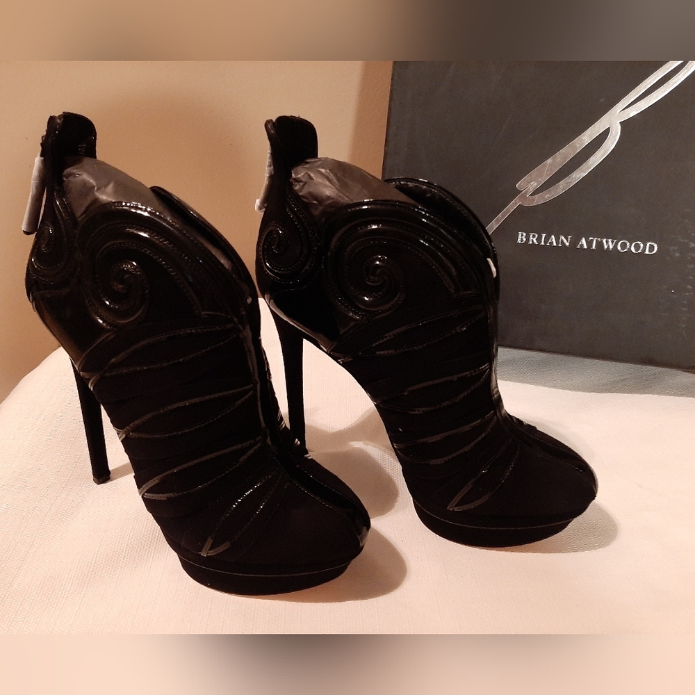 NIB B Brian Atwood Black Figara booties size 8.5